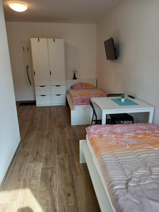 Heimatliebe Bruckmaier Apartment นอยชตัดท์ อัน แดร์ โดเนา ภายนอก รูปภาพ